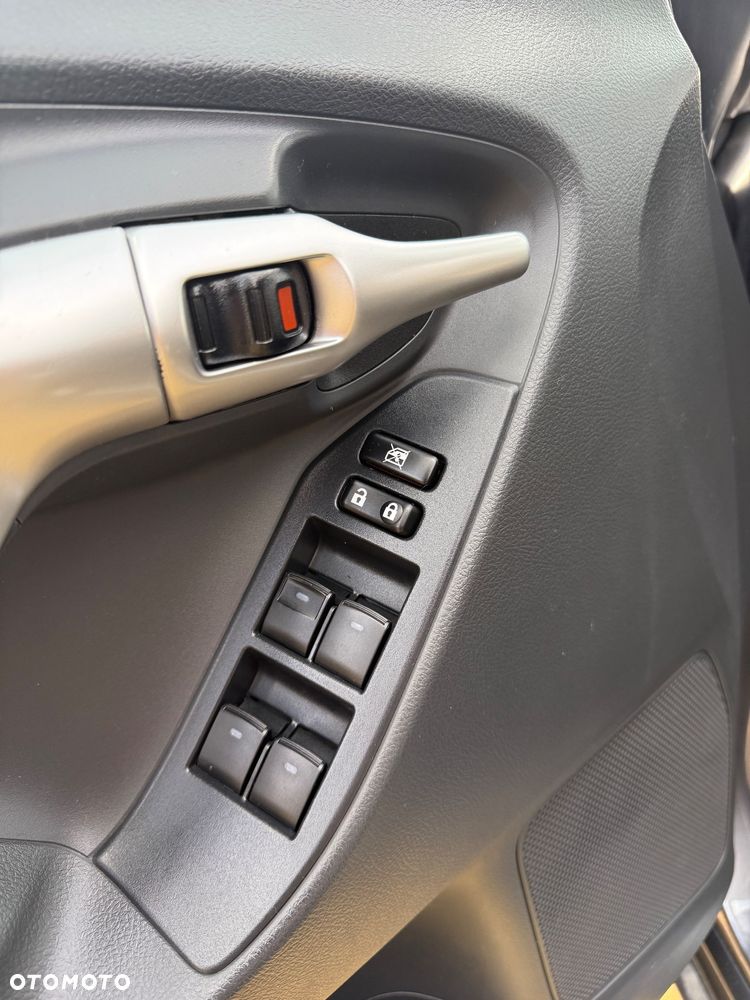 Toyota Verso 1.6 Travel - 24