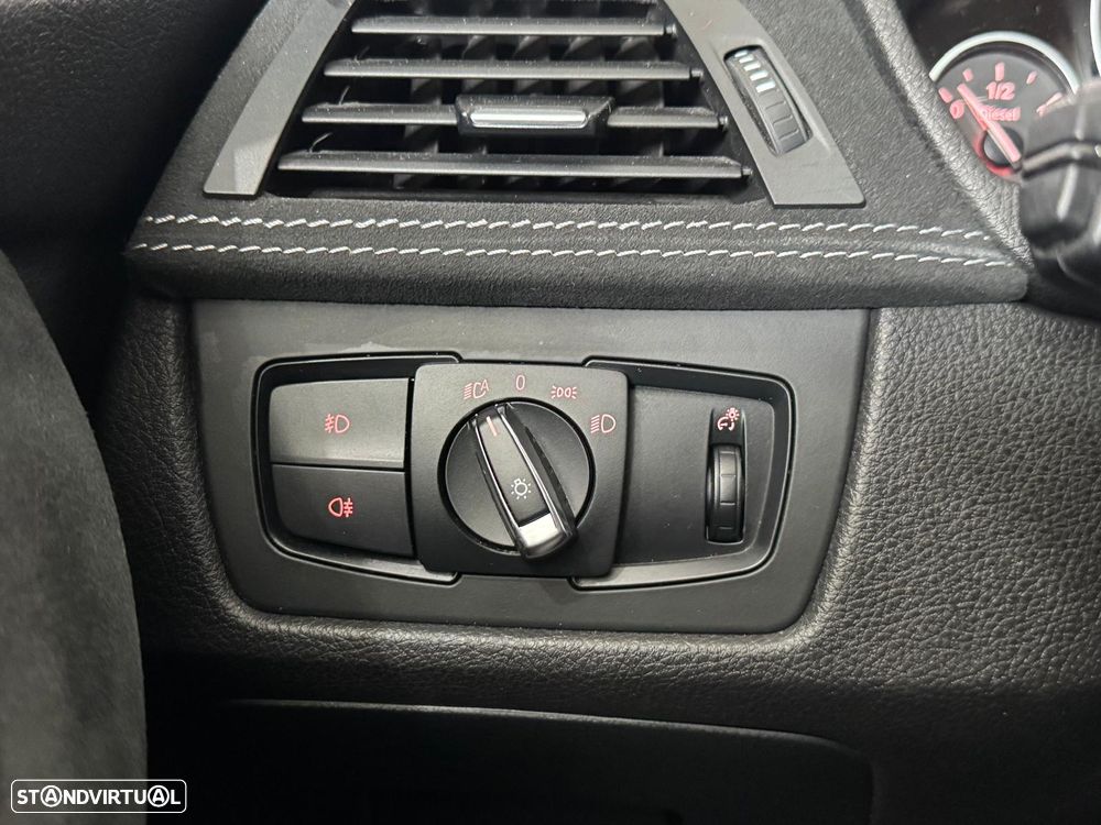 BMW 320 d Auto Pack M - 29