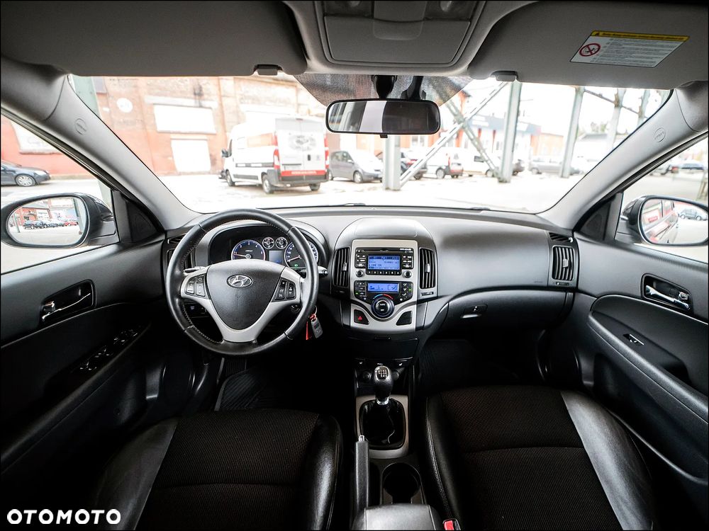 Hyundai i30 - 16