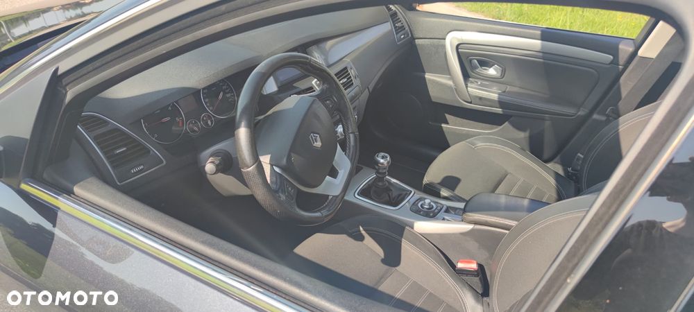 Renault Laguna 2.0 dCi Bose Edition - 6