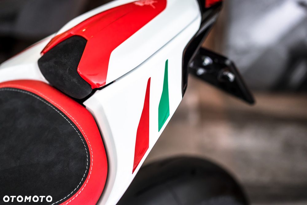 MV AGUSTA F3 - 36