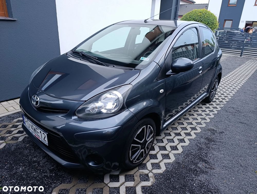 Toyota Aygo - 16