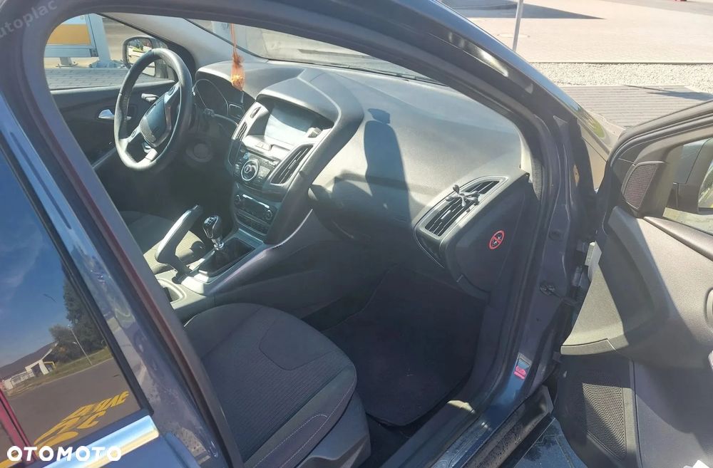 Ford Focus 1.6 EcoBoost Titanium - 6