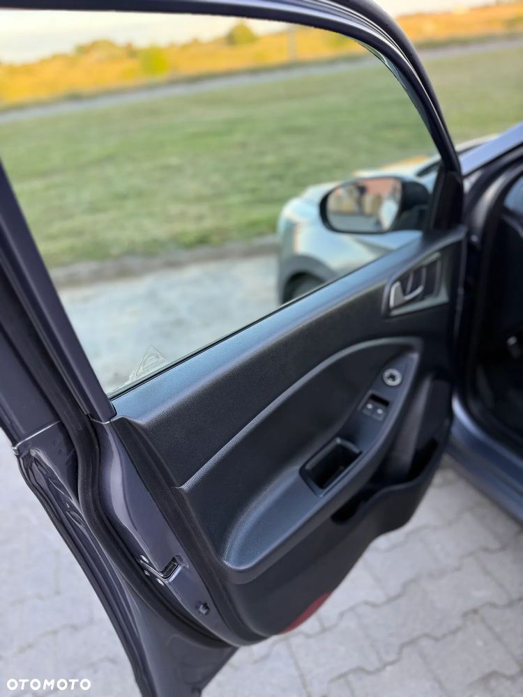 Hyundai i20 1.2 Comfort - 12