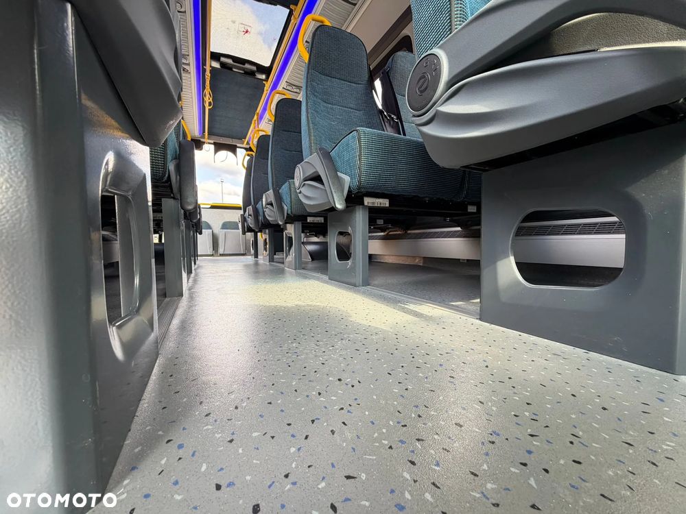 Mercedes-Benz Sprinter CITY - 38