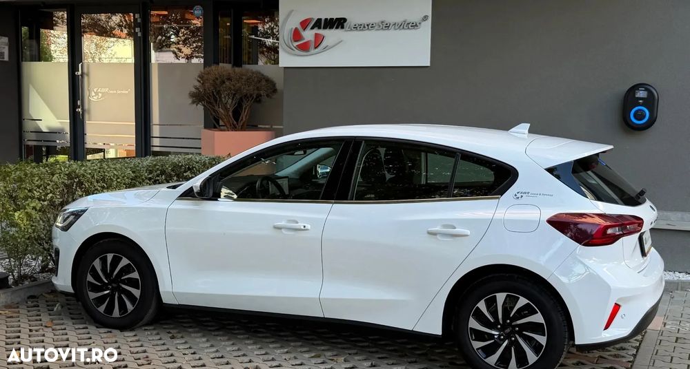 Ford Focus 1.0 EcoBoost Titanium - 3