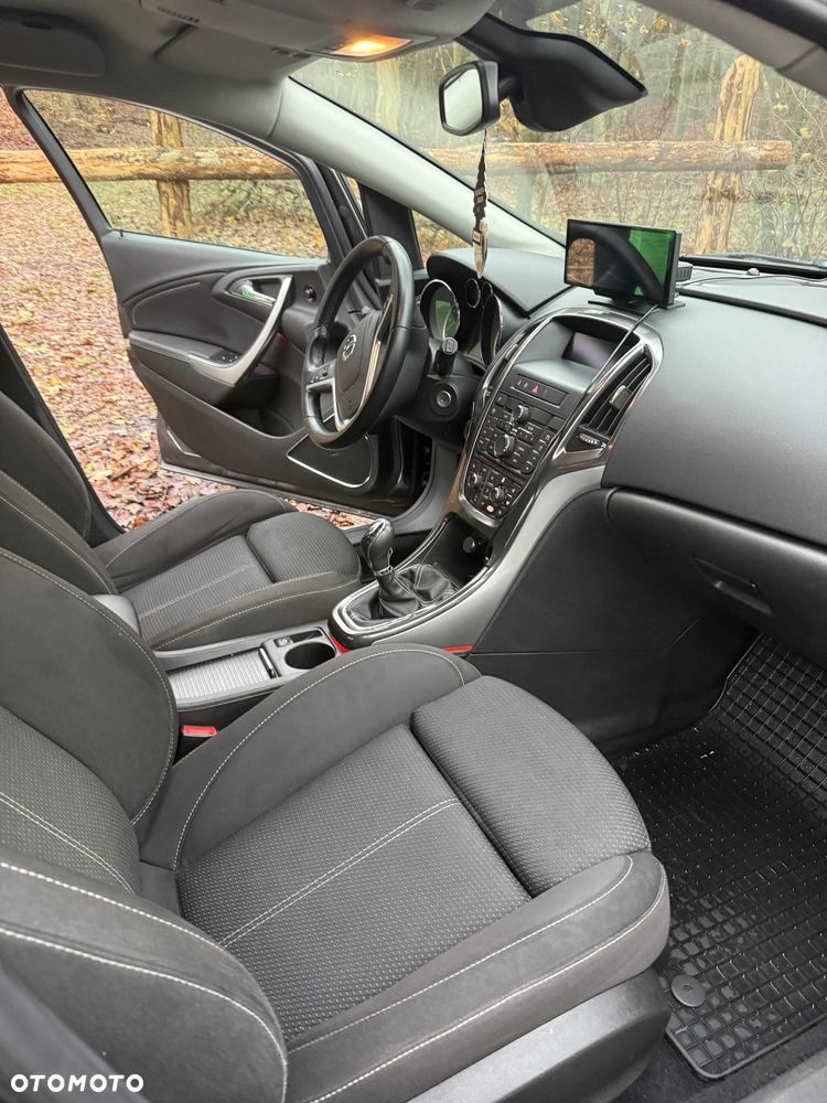 Opel Astra 1.4 T Cosmo S&S - 15