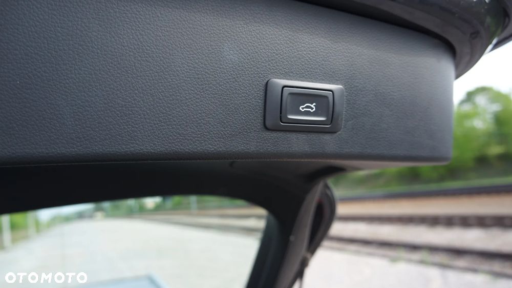 Audi A6 Avant 2.0 TDI DPF - 17