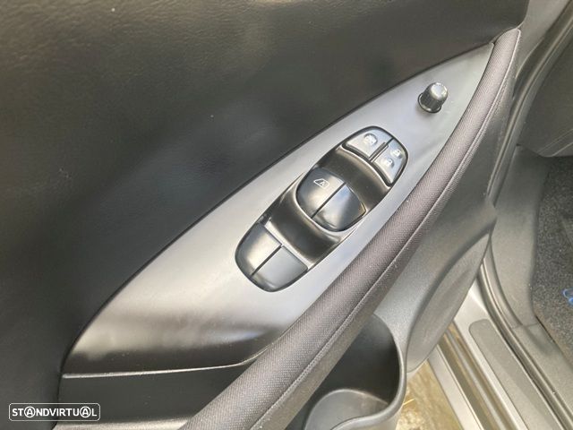 Nissan Leaf 40 kWh N-Connecta - 24