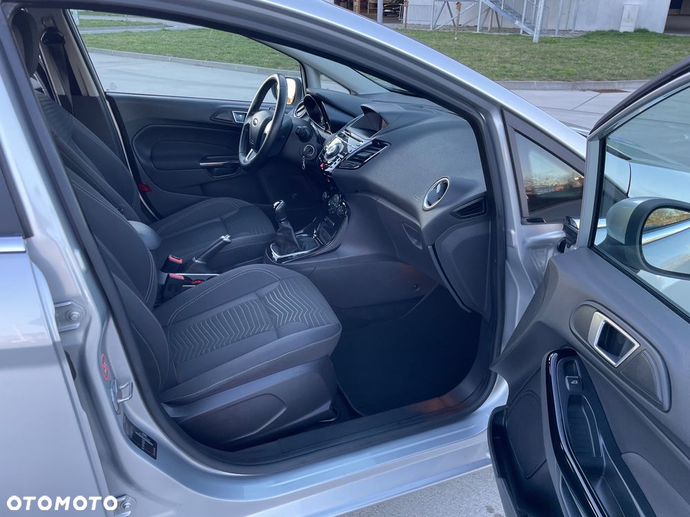 Ford Fiesta 1.0 EcoBoost Titanium - 18
