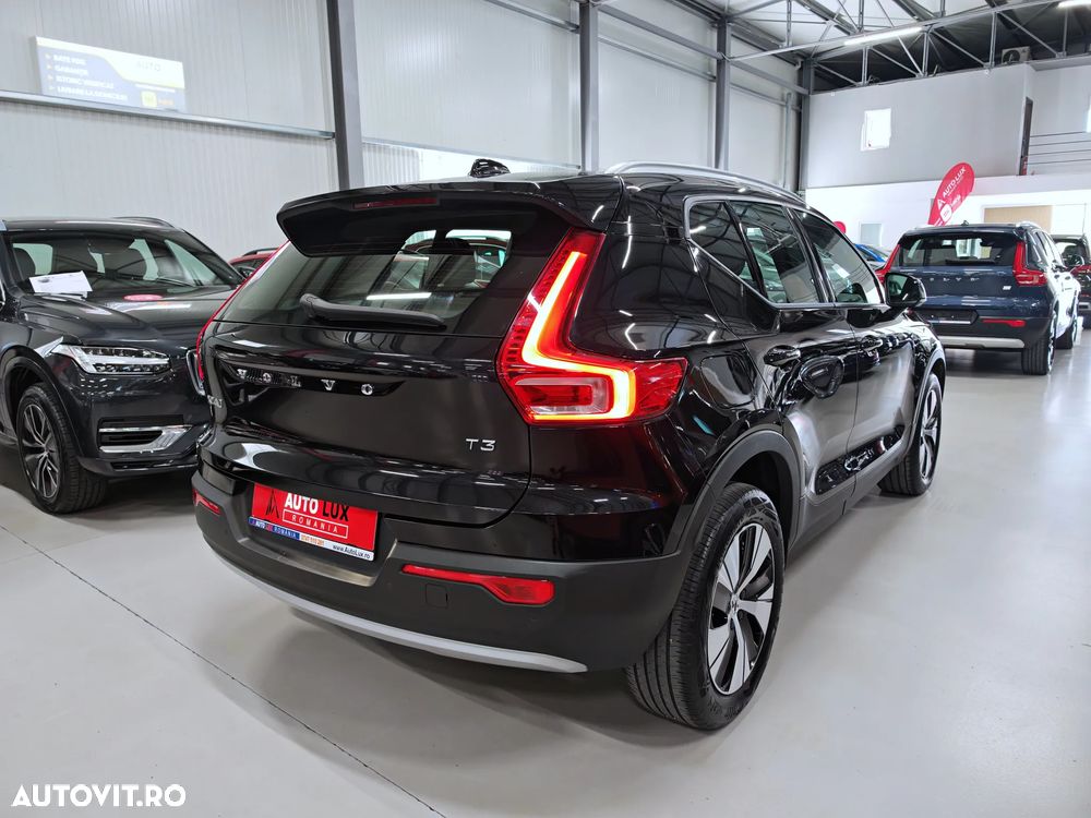 Volvo XC 40 T3 Momentum Pro - 5