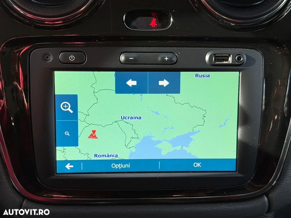 Dacia Dokker SCe 100 Stepway Celebration - 29