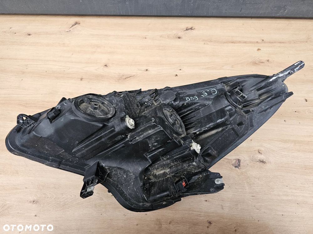 LAMPA PRAWY PRZÓD PRAWA PRZEDNIA OPEL CORSA E EUROPA 39108223 - 10