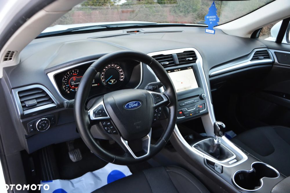 Ford Mondeo SW 1.5 TDCi S&S Titanium - 30