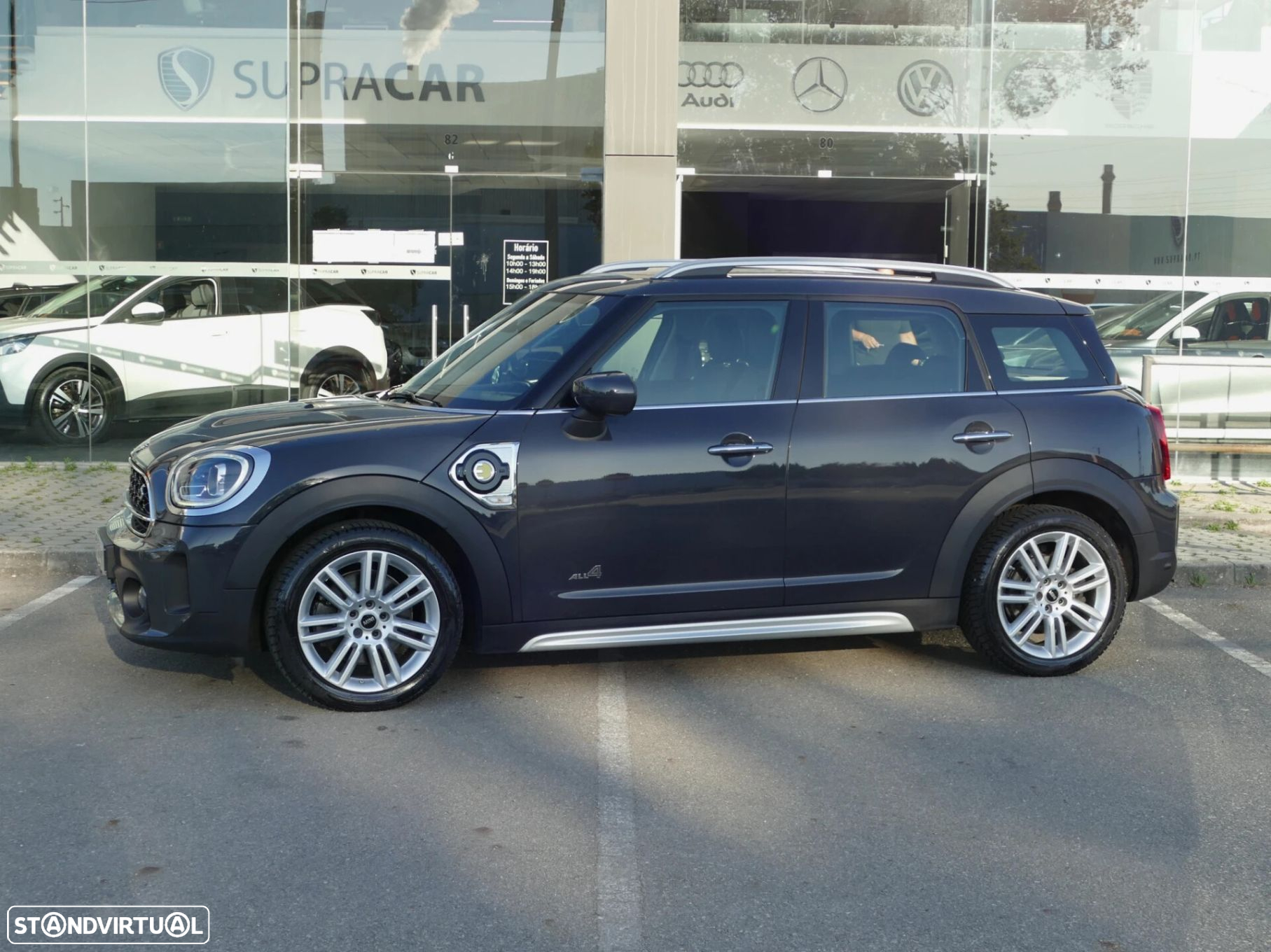MINI Countryman Cooper SE ALL4 Auto - 16