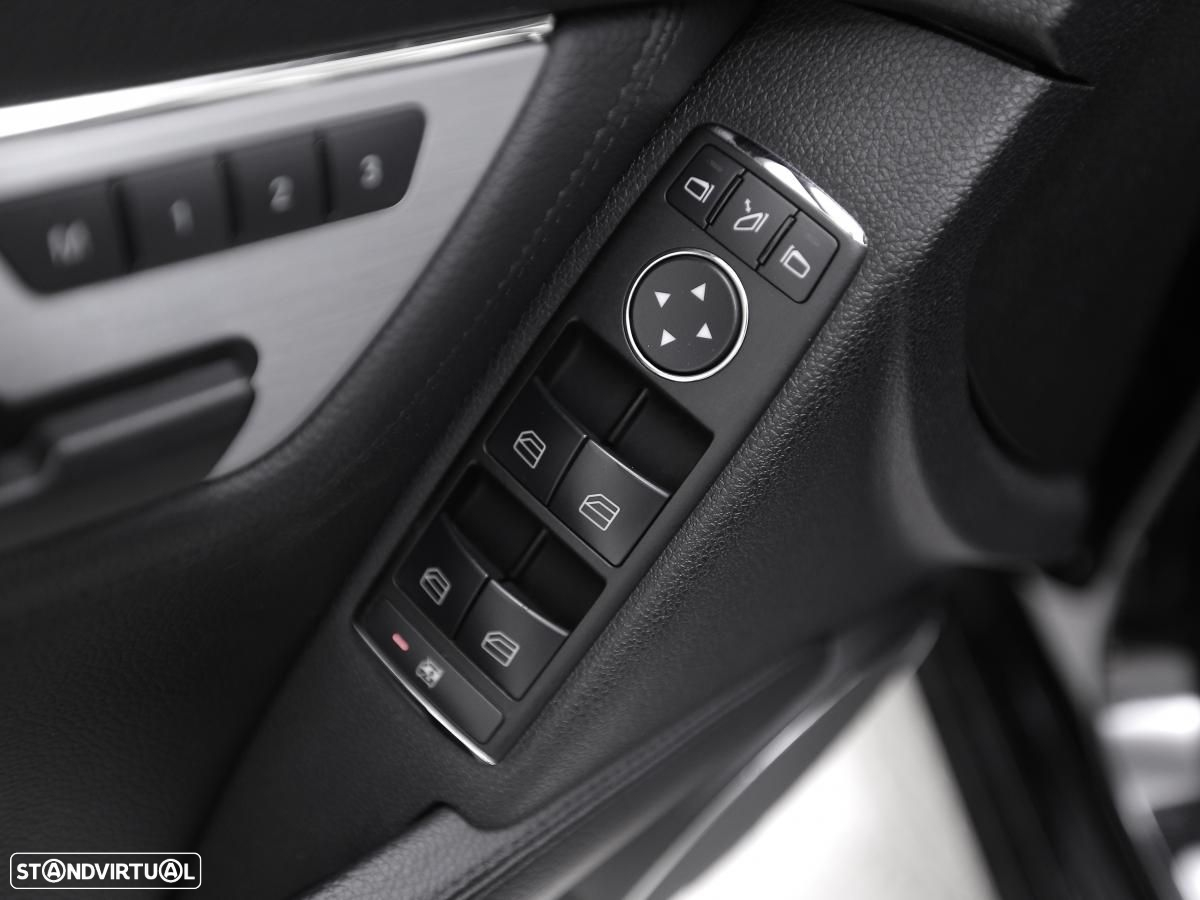 Mercedes-Benz C 320 - 15