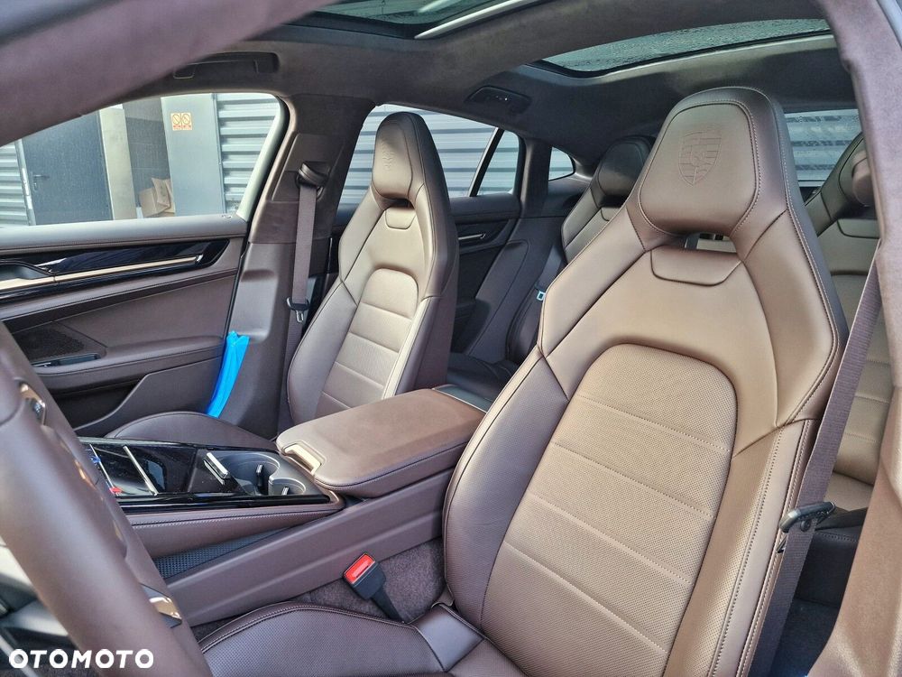 Porsche Panamera - 6