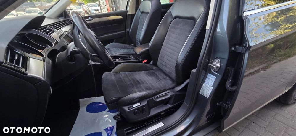 Volkswagen Passat Variant 2.0 TDI BMT Highline DSG - 27