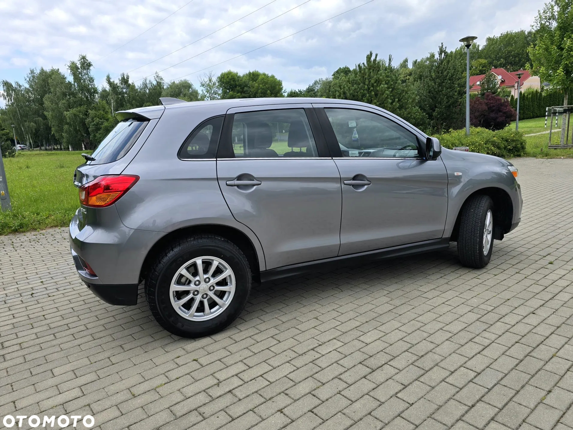 Mitsubishi ASX 1.6 Inform - 8