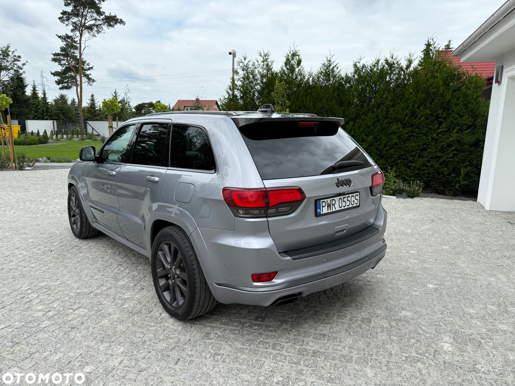 Jeep Grand Cherokee - 4