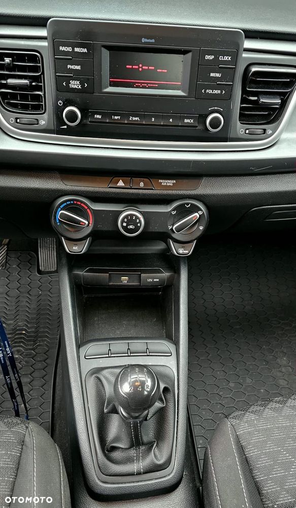 Kia Rio 1.2 M - 15