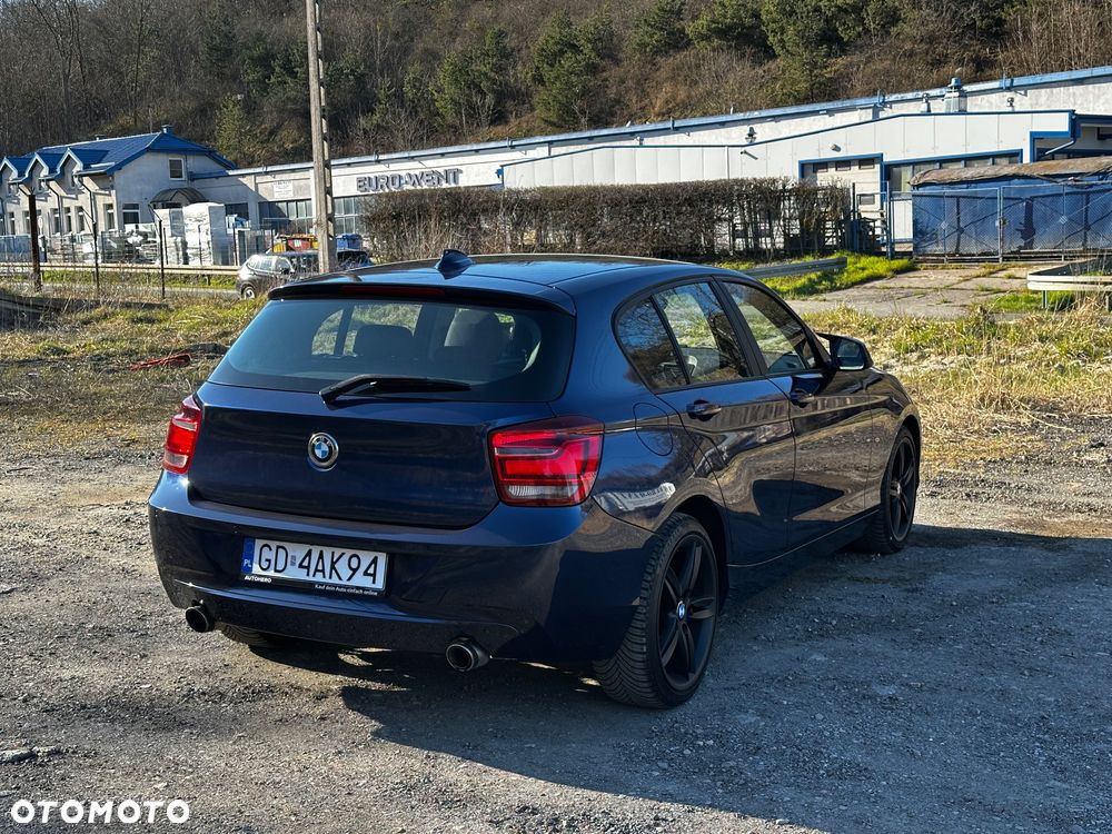 BMW Seria 1 118i - 5