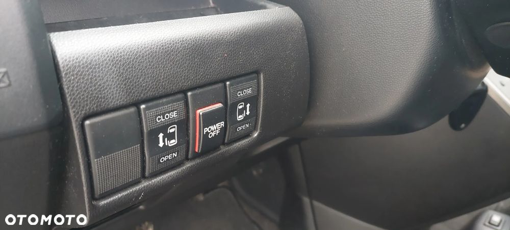 Mazda 5 2.0 CD Sport - 11