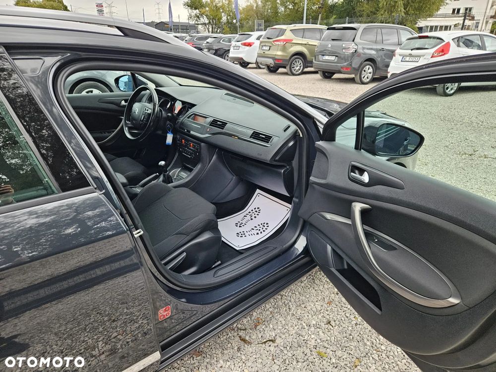 Citroën C5 Tourer 1.8 16V Confort - 16