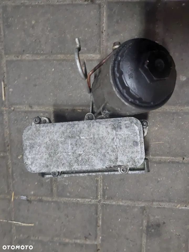 Podstawa obudowa chłodniczka olejowa vw t5 2.5 tdi - 3