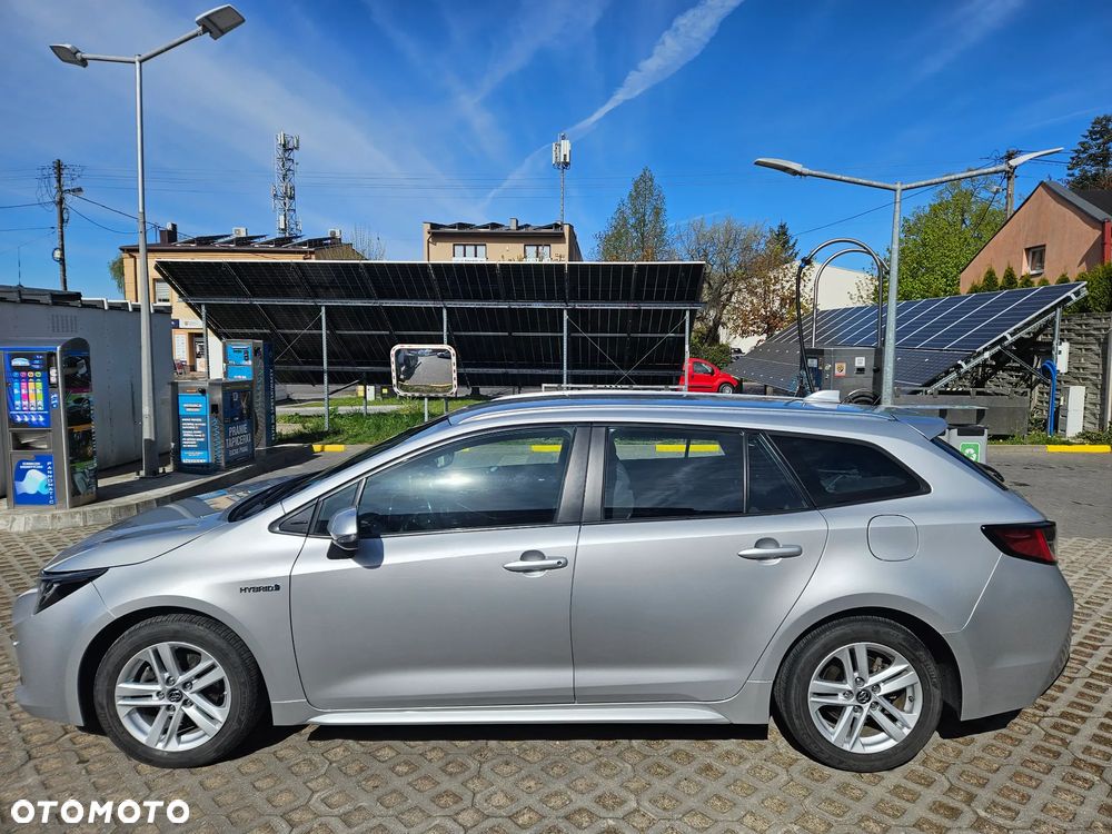 Toyota Corolla 1.8 Hybrid Comfort - 3