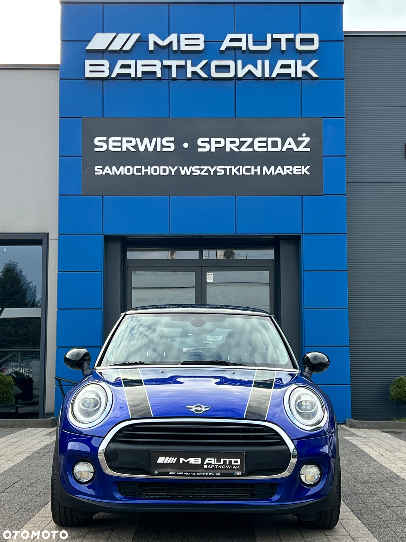 MINI Cooper Essential Trim - 22