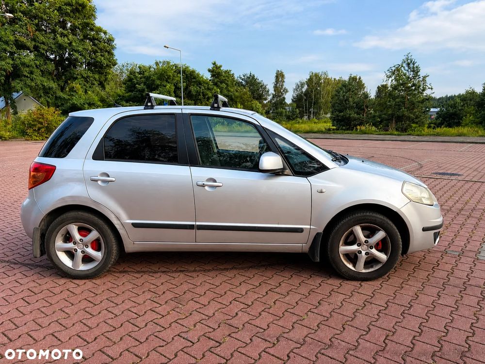 Suzuki SX4 1.6 GS/Premium - 7
