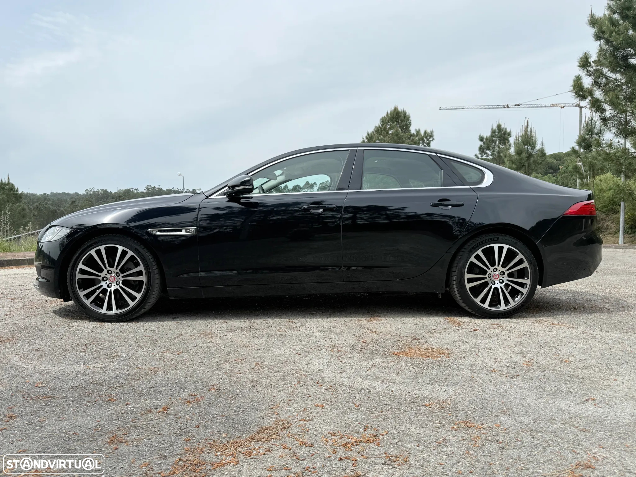 Jaguar XF 2.0 D Prestige Aut. - 18