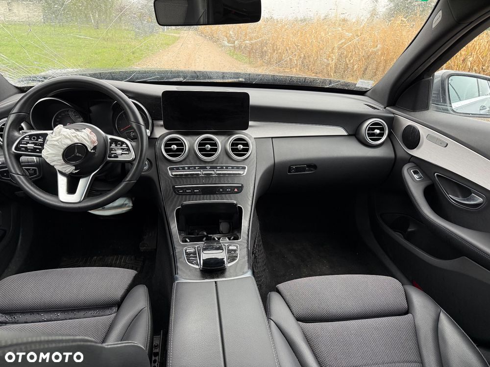 Mercedes-Benz Klasa C 300 de T 9G-TRONIC - 12