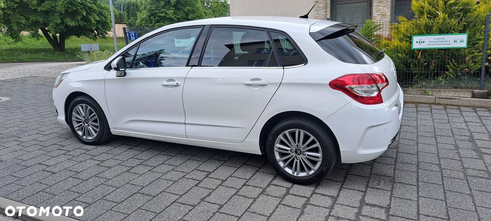 Citroën C4 VTi 120 Exclusive - 8