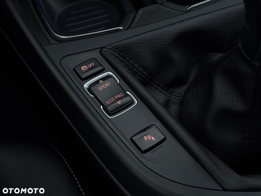 BMW Seria 1 118d Urban Line - 27