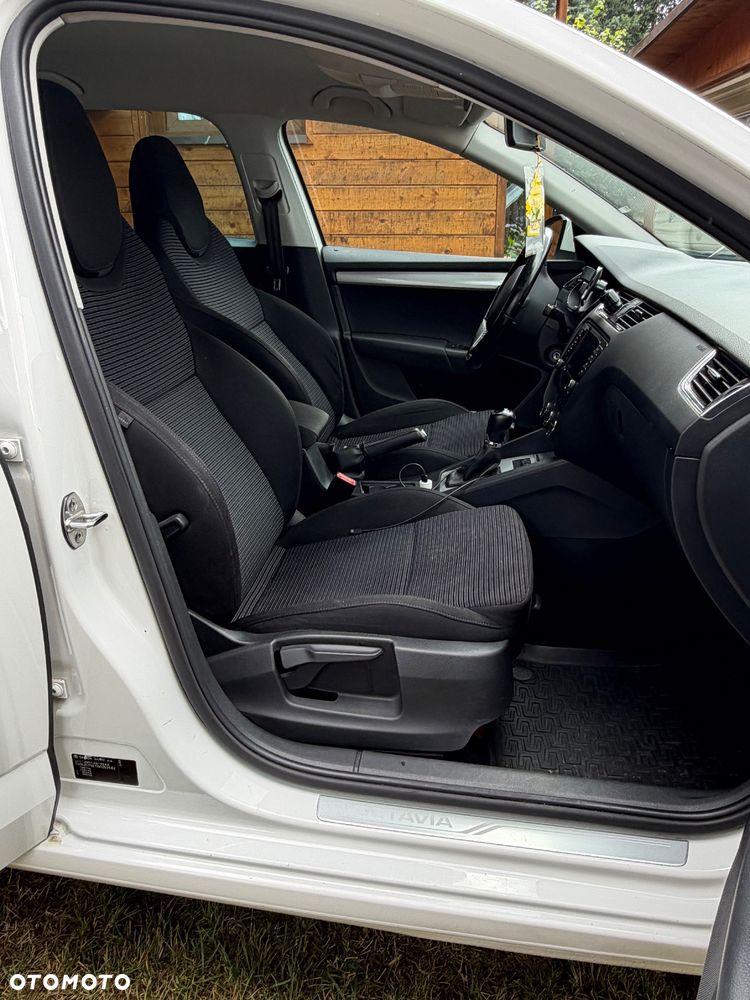 Skoda Octavia 1.8 TSI Ambition DSG - 7