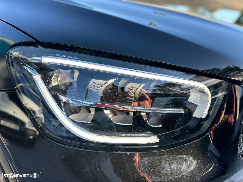 Mercedes-Benz GLC 300 de Coupe 4Matic 9G-TRONIC AMG Line - 23