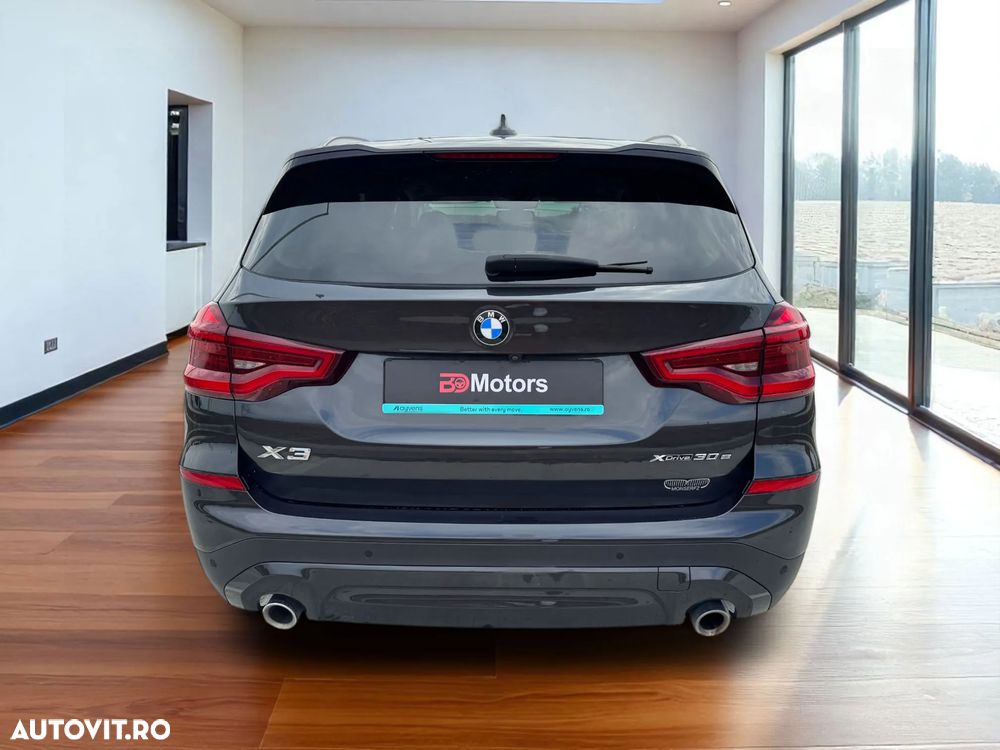 BMW X3 xDrive30e AT PHEV - 6