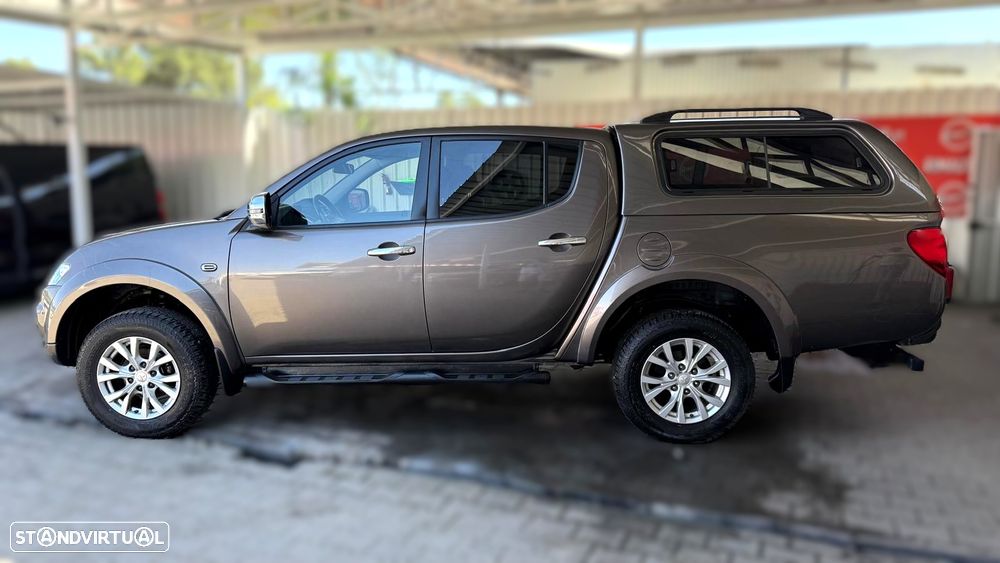 Mitsubishi L200 2.4 DI-D CD Instyle Strakar 4WD - 13