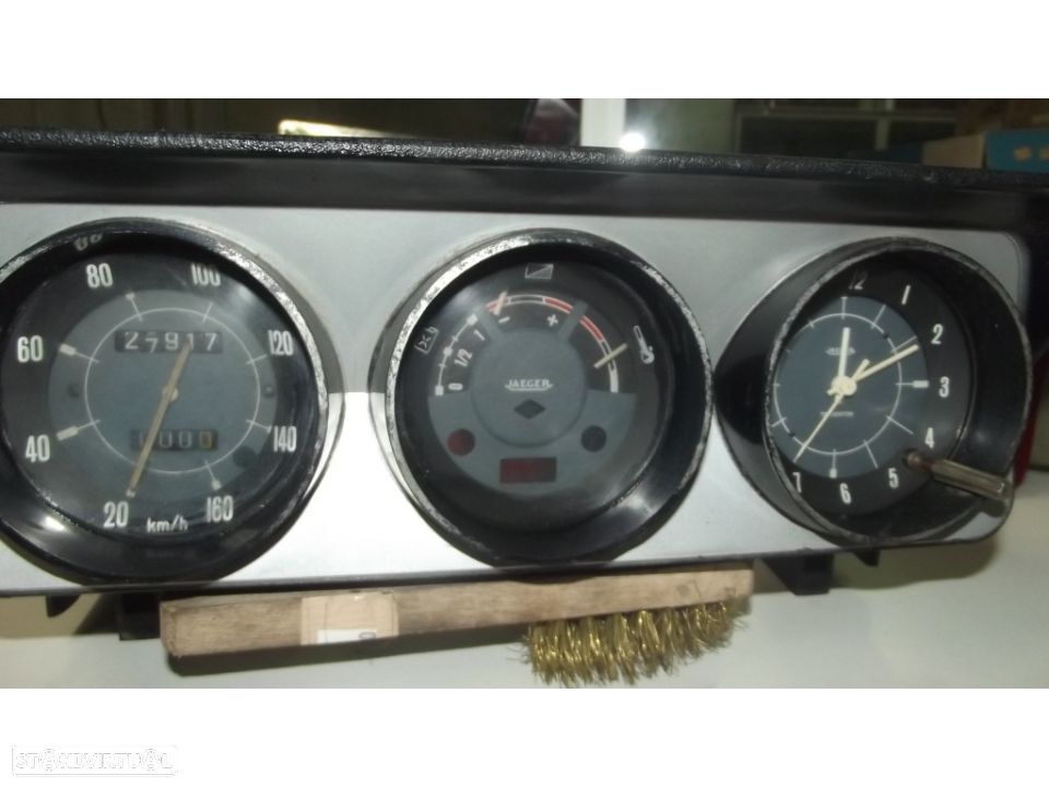 peugeot conta kms quadrante em otimo estado - 2