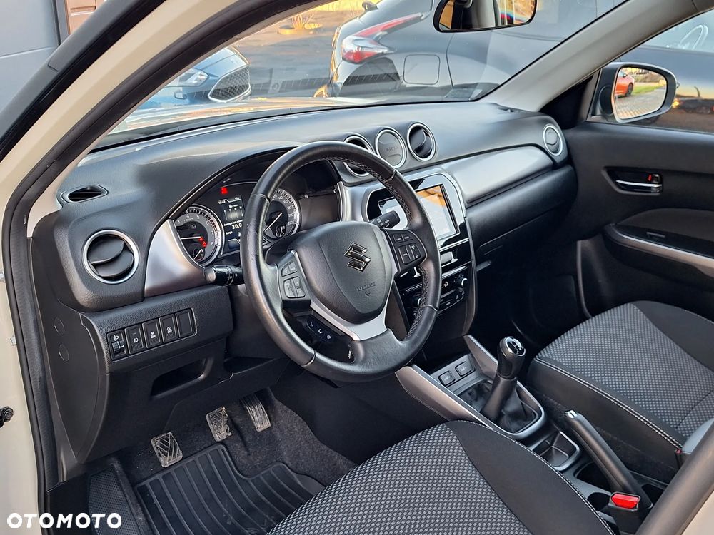 Suzuki Vitara - 5