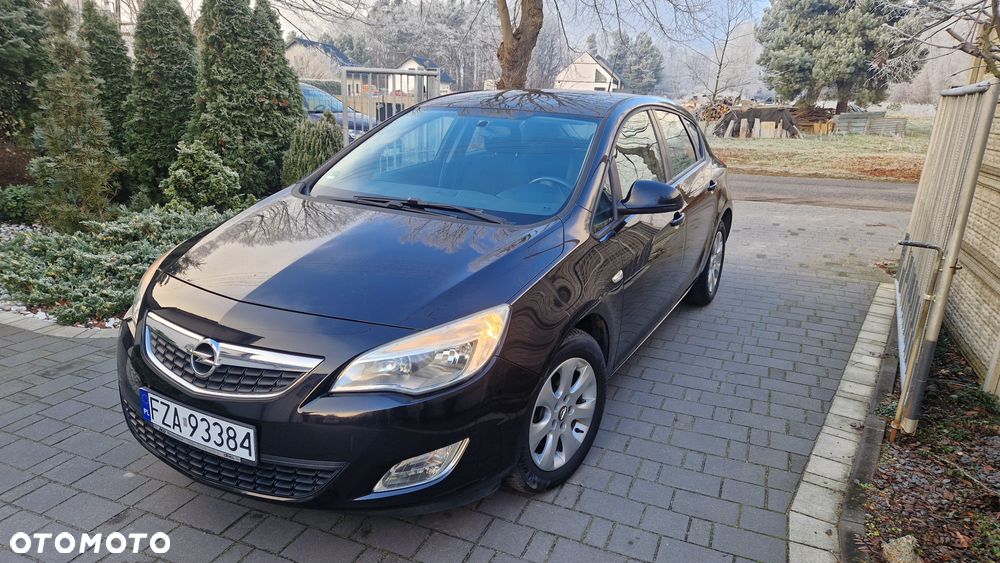 Opel Astra - 24