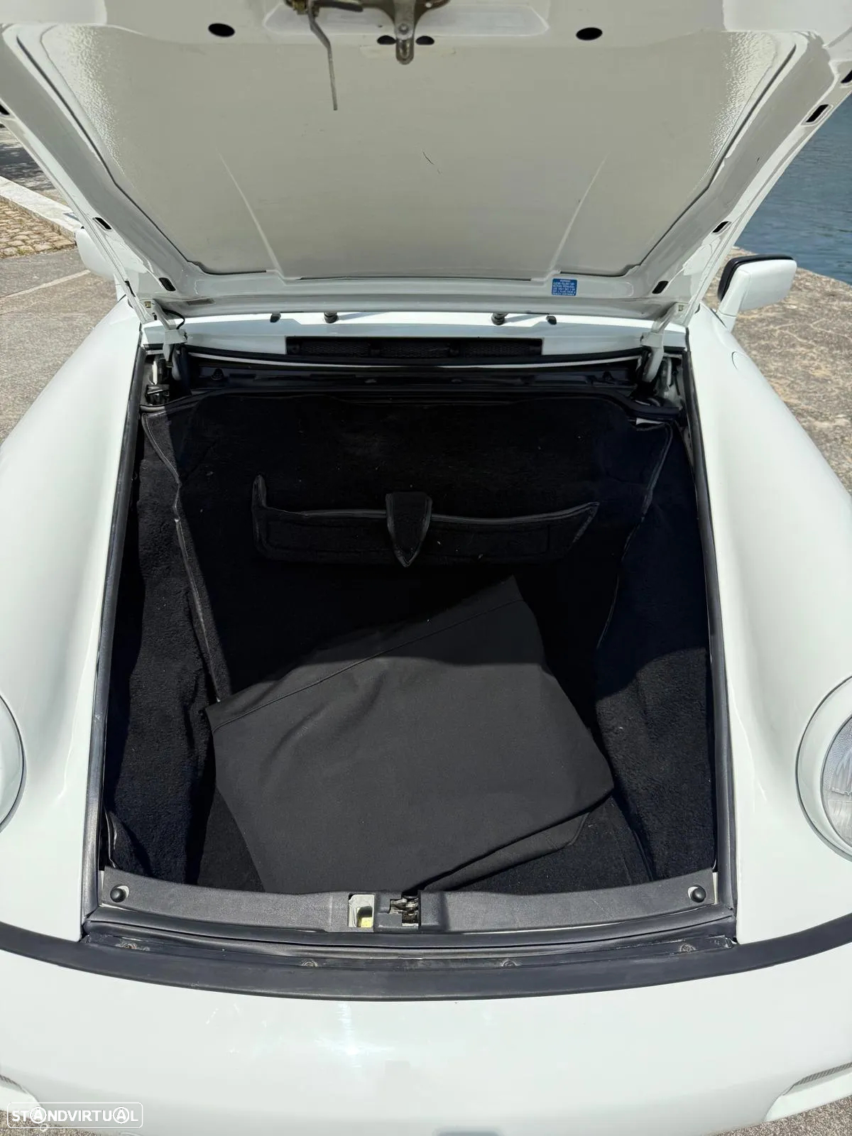 Porsche 911 (964) Cabriolet 3.6 Carrera 2 - 26