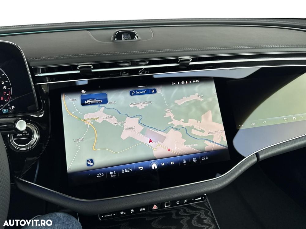 Mercedes-Benz E - 13