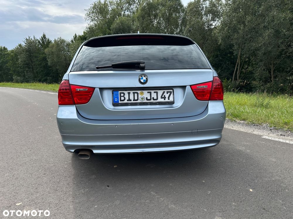 BMW Seria 3 - 10