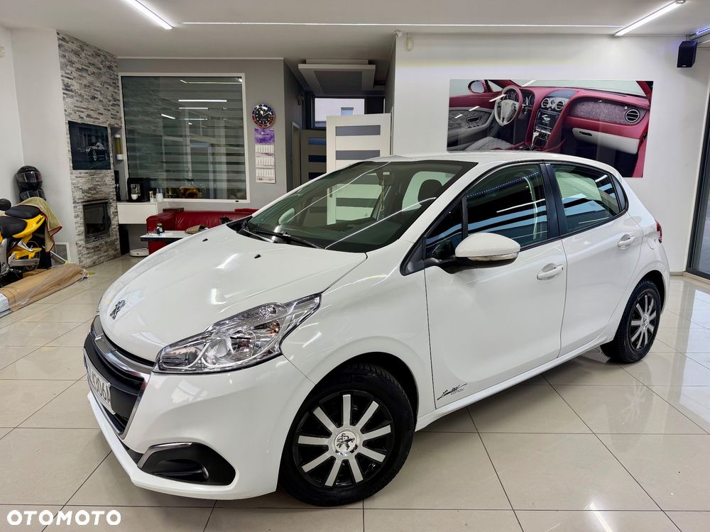 Peugeot 208 - 2
