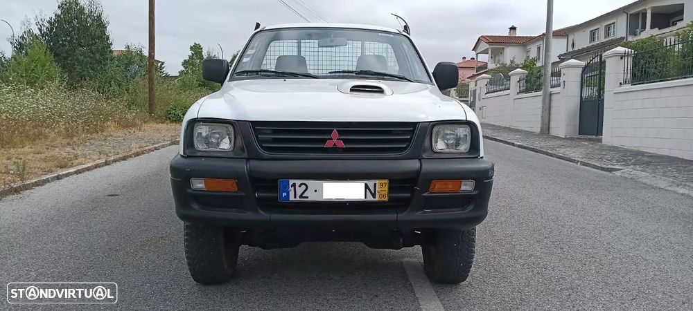 Mitsubishi L200 2.5 TD - 2
