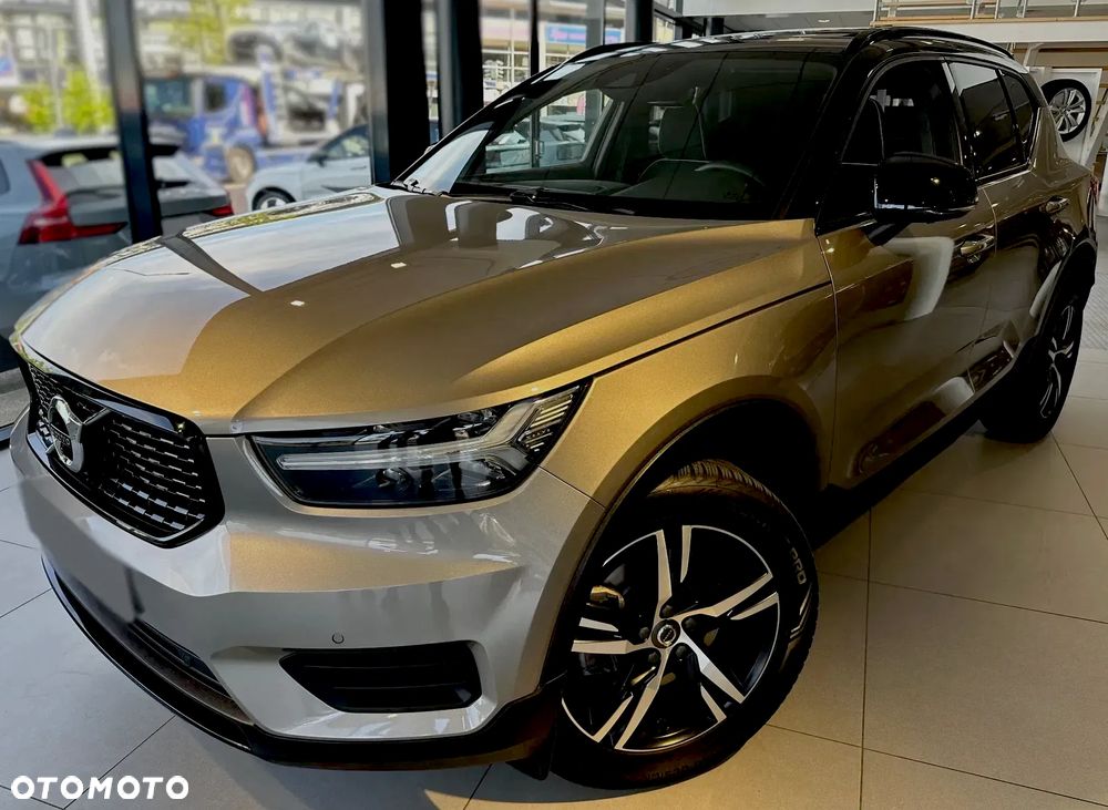 Volvo XC 40 T4 AWD Geartronic R-Design - 3
