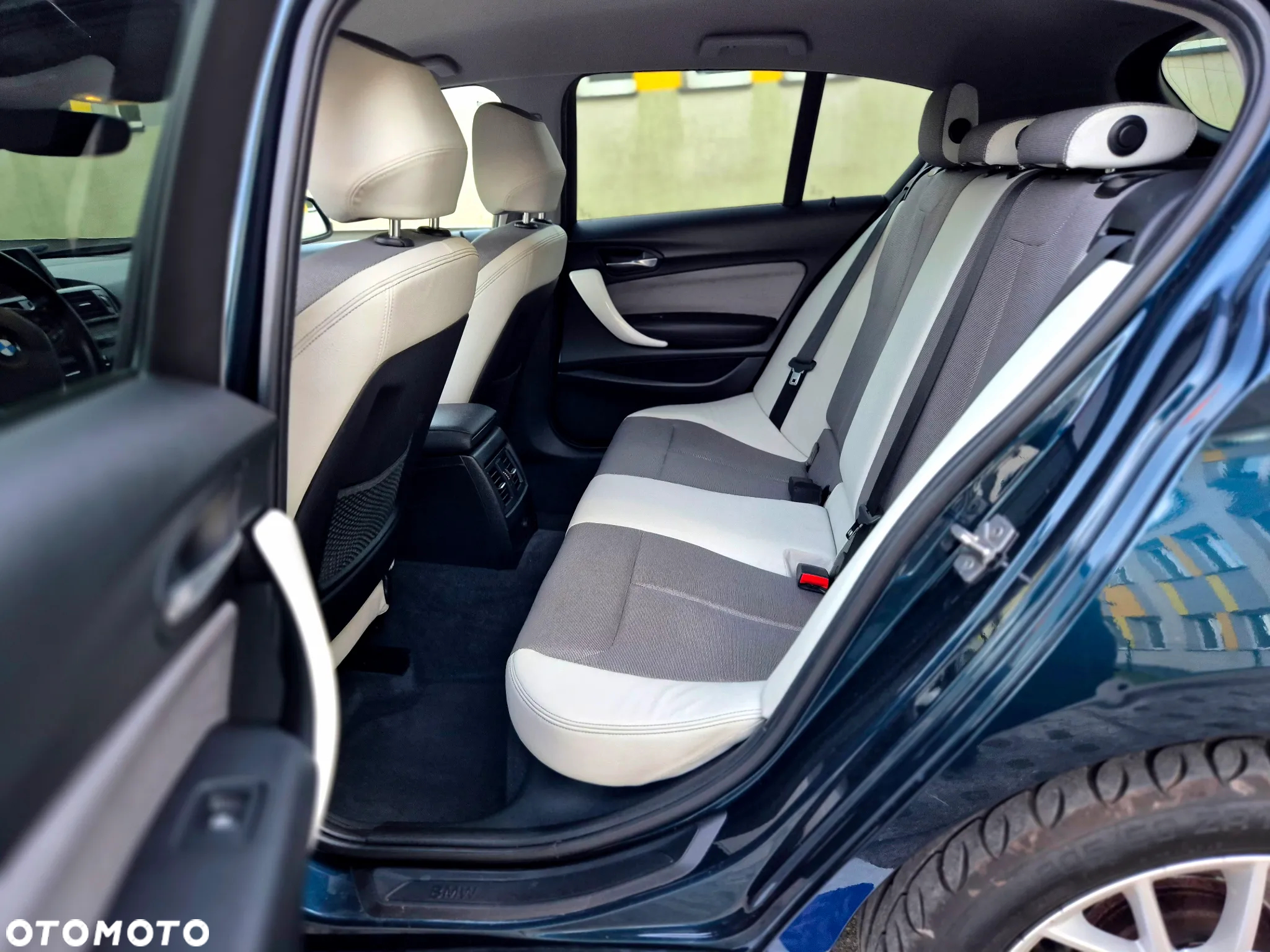 BMW Seria 1 118d Sport Line - 23